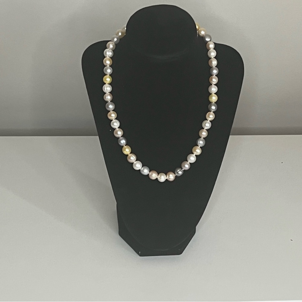 Honora white and grey Pearl Necklace
